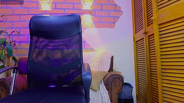 mister_eithan's cam snapshot