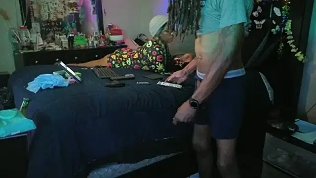 GOODIETIMES1's cam snapshot