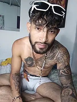 Kingbigcock23cm live sex cam