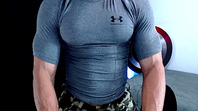 Antonywebb94's cam snapshot