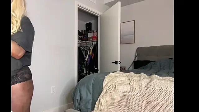 ElenaErickson's cam snapshot