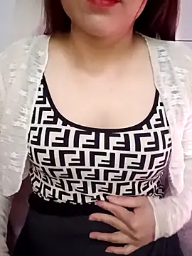 Lily-ross22's cam snapshot