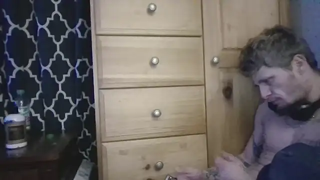 spazz247's cam snapshot