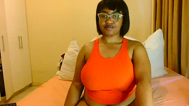 ALEXABOUJEE95's cam snapshot