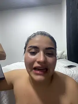 pareja_curiosa19 live sex cam