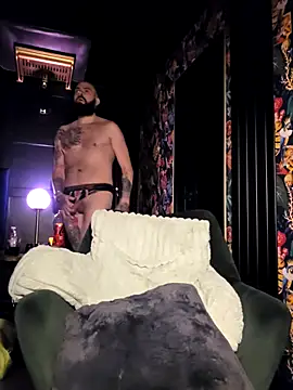 BigDonnyBig live sex cam