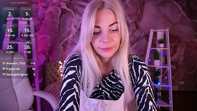 BellaRayyy live sex cam