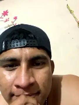 Charlykll live sex cam