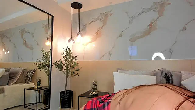 LeaThompson's cam snapshot