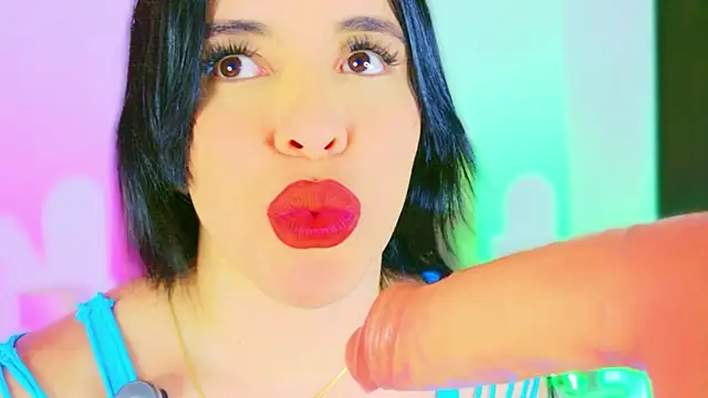 CharlootteEvans's cam snapshot