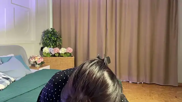 _SilkyShadow_'s cam snapshot