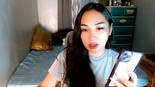 SweetLilly_18 live sex cam