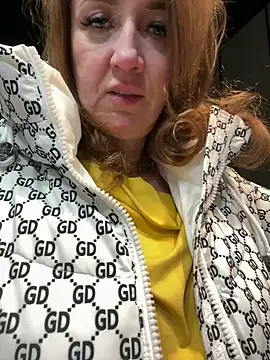 LaVitaBelle's cam snapshot