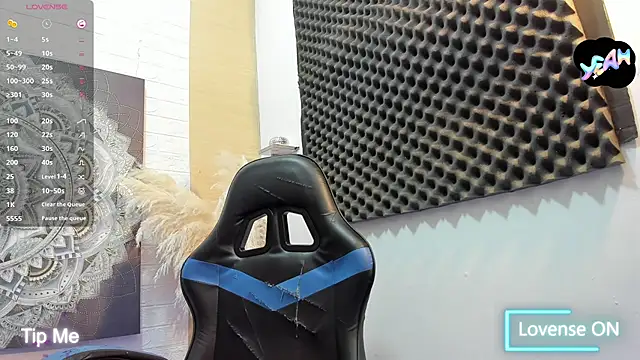 nakedfoam1's cam snapshot