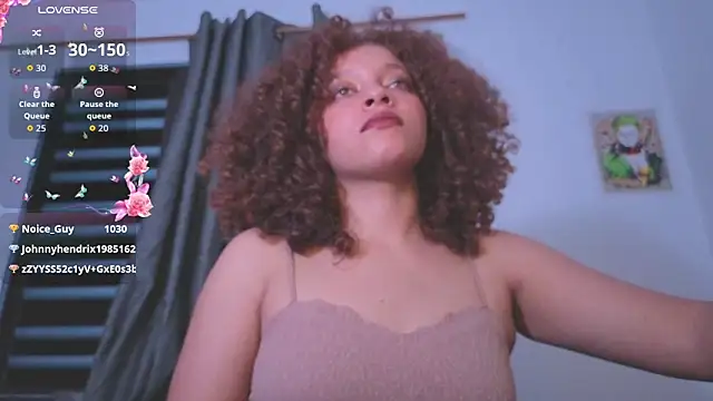 Ada_gales_ live sex cam