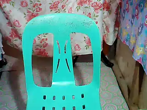 Milkytits_Yum00's cam snapshot