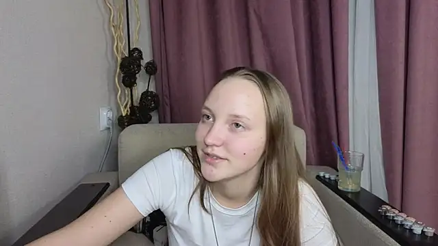 BibiStapler live sex cam