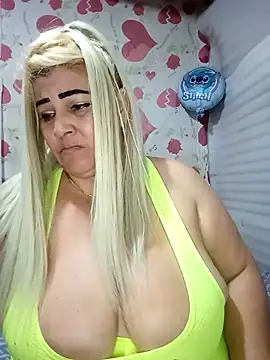 BonniAdams live sex cam