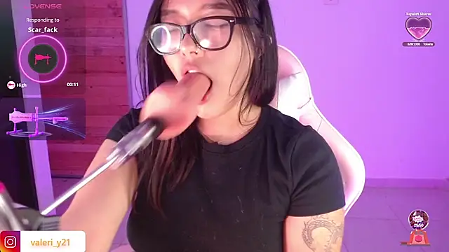 Moonbell_bell's cam snapshot