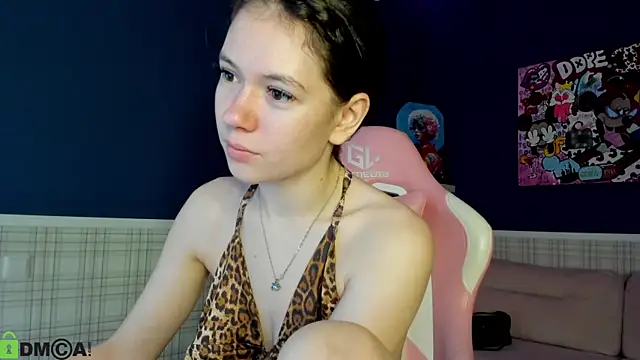 Nicole_Charm's cam snapshot