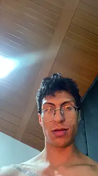 ApoloCruz live sex cam