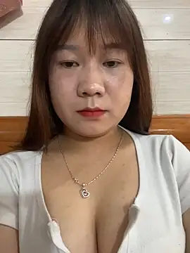 Liness101's cam snapshot