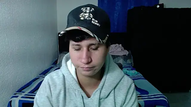 Im_Milan_Rs's cam snapshot