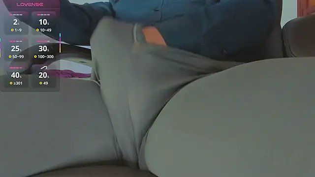 BulgeArt live sex cam