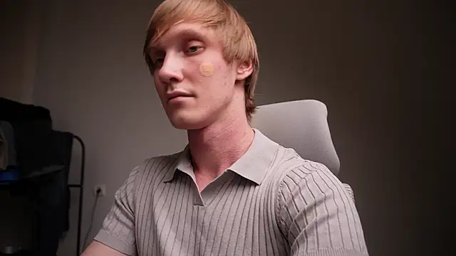 J_Akira13B's cam snapshot