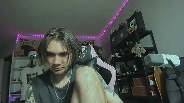 Go_V_Cs's cam snapshot