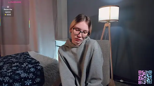 SharylSmalt live sex cam