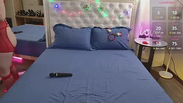 Alice_on_fire's cam snapshot