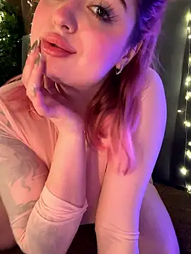 KellyMoors's cam snapshot