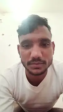 BiggerDickGuy live sex cam