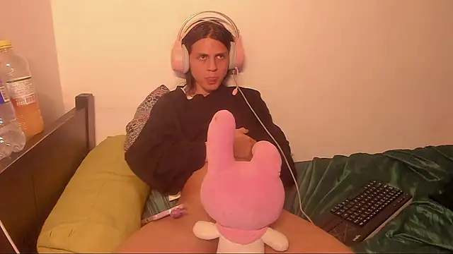 Petite-Goth's cam snapshot