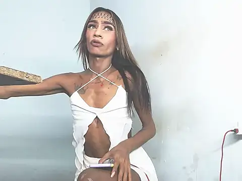 girlbrownettexxx's cam snapshot