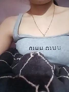 LucyyLy's cam snapshot