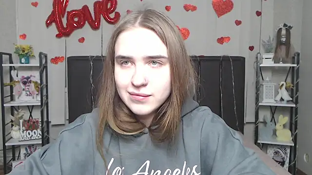 LauraHlot live sex cam