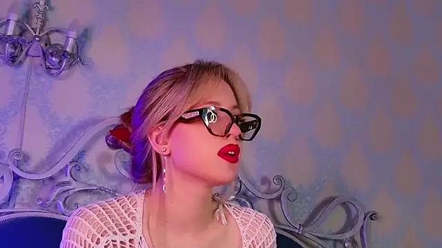 BECKI_VRES's cam snapshot