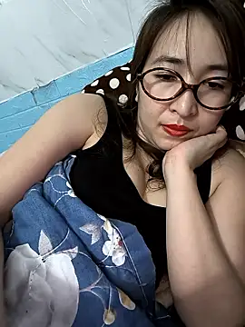 Ariana-Vy's cam snapshot