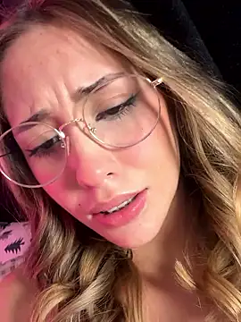 fanyabbey's cam snapshot