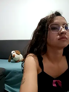 Sun_pussyhard live sex cam