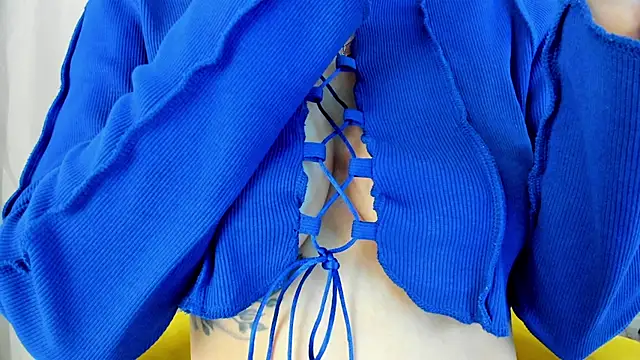 miissblonde's cam snapshot