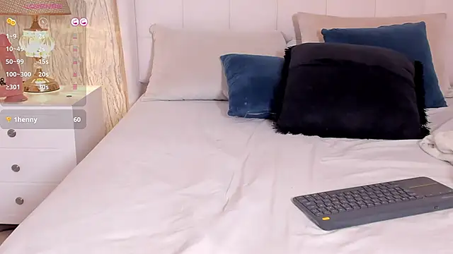 Jacub_Micke1's cam snapshot