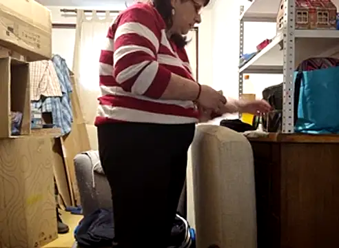 Samantha_Squirt@xh live sex cam