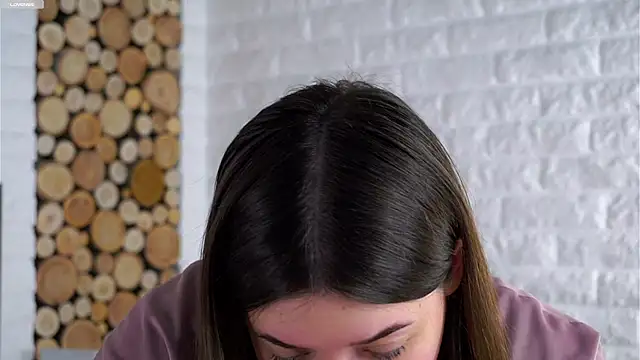 LowOncoming's cam snapshot