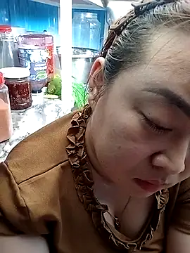 VyOanh2K live sex cam