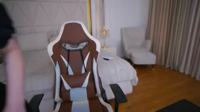 NightAylin live sex cam