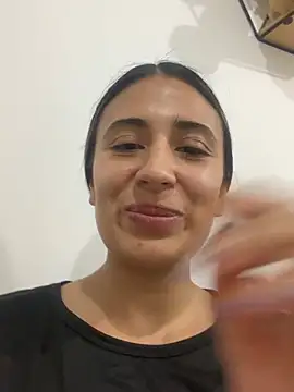 Megumi_Ivanov live sex cam