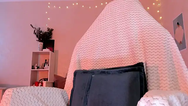 Britney_Ross's cam snapshot